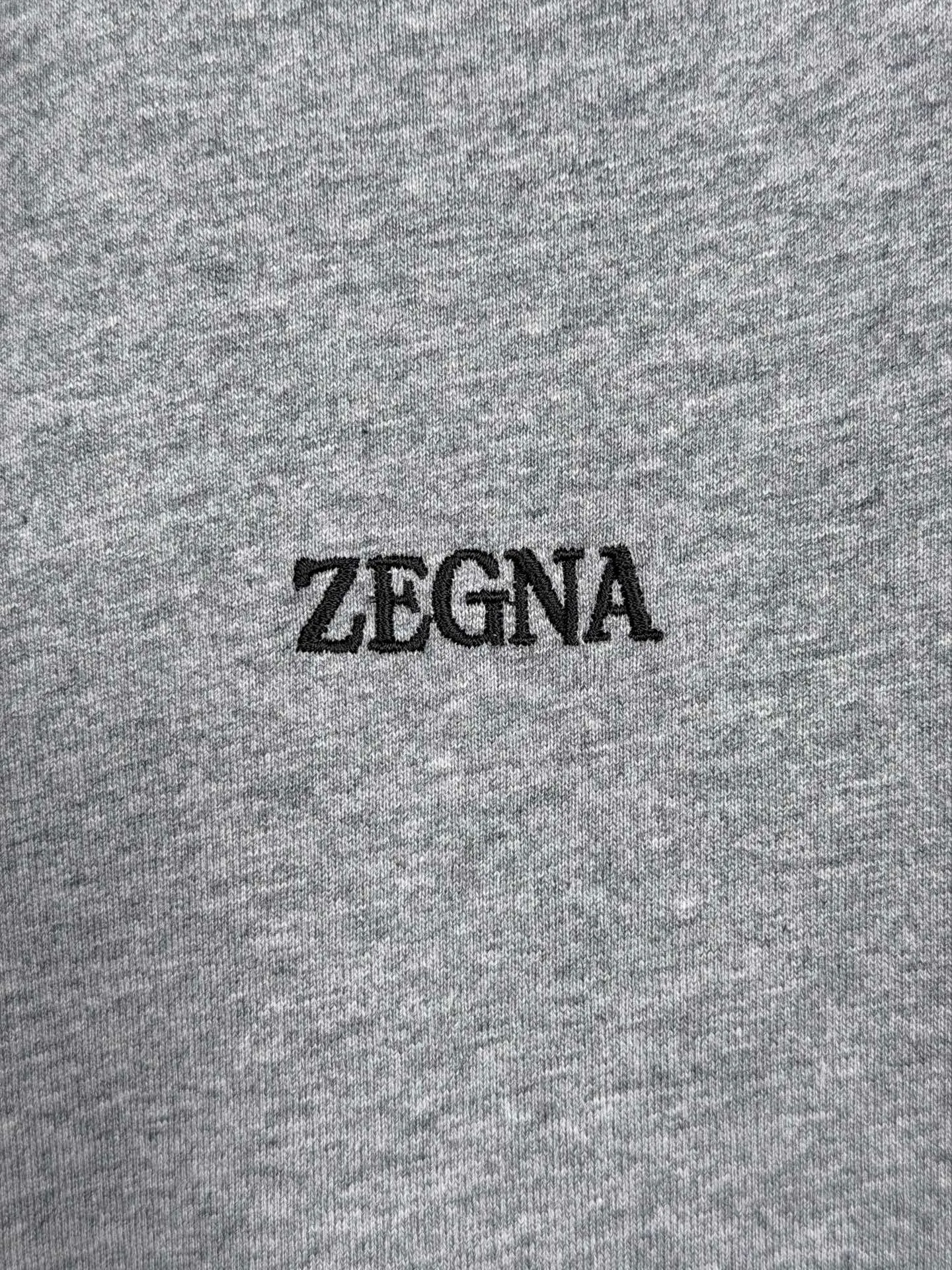 ZEGNA/ Brezza ： 100% ， Wear-Resistant 。 ， ， ， ， 。 Rebound ， ， ， 。 ， ， 。 ， ， 。 ， ， ， ， ， ， 。 ： LOGO， ， 、 、 。 ， ， 。 ， ， ， ， ±0.1mm ， 。 ： Size：46 48 50 52
